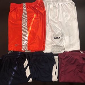 NIKE SHORT BUNDLE WITH 3 FREEBIES! 😲